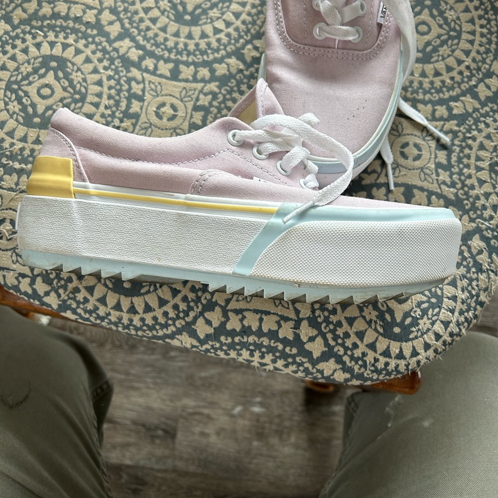 Stylish Pink platform Vans Sneakers